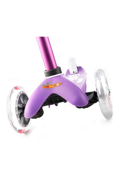 hulajnoga Mini Micro Deluxe Fioletowa widok z przodu podestu