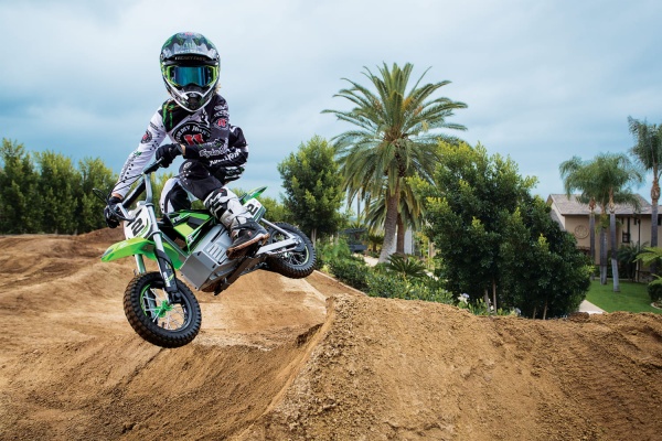 Motocykl-Razor-SX350-McGrath-lifestyle-foto