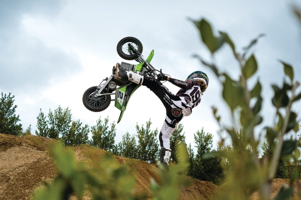 Motocykl-Razor-SX350-McGrath-lifestyle-foto4