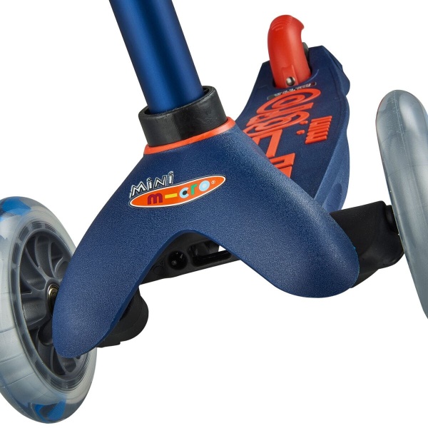 hulajnoga Mini Micro Deluxe Navy Blue widok z przodu podestu