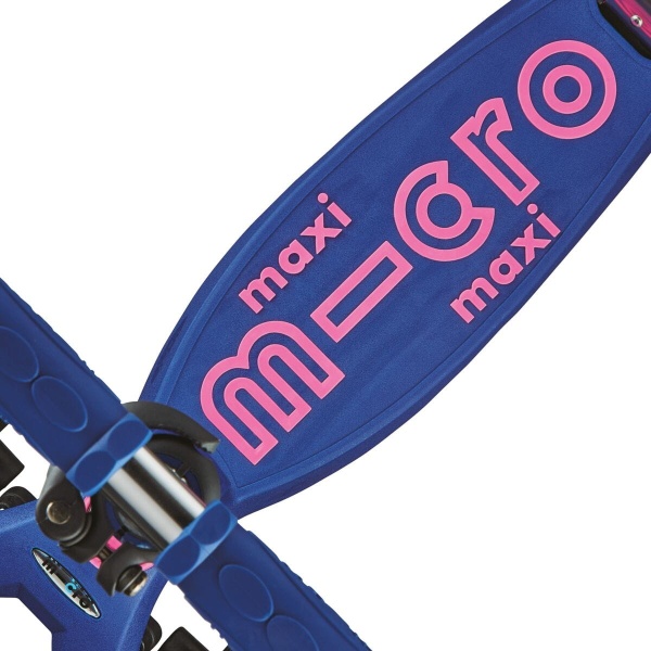 hulajnoga Maxi Micro Deluxe Indygo widok od góry podestu