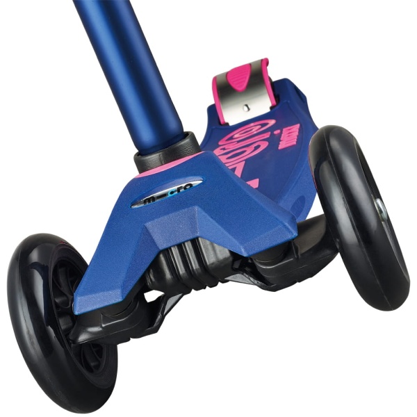 hulajnoga Maxi Micro Deluxe Indygo widok od przodu podestu