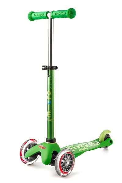 hulajnoga Mini Micro Deluxe Green widok z przodu rozłożona kierownica