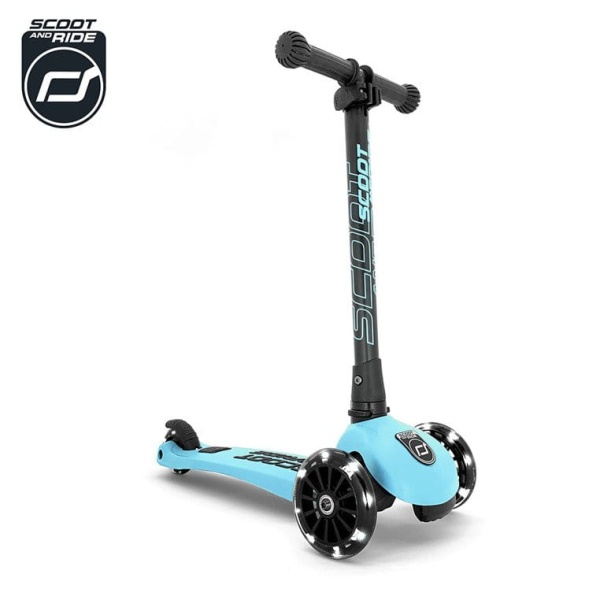 pol_pl_SCOOTANDRIDE-Highwaykick-3-LED-Hulajnoga-skladana-ze-swiecacymi-kolkami-3-Blueberry-kolekcja-Icecream-2020-5835_1.jpg