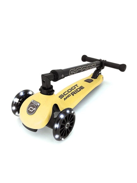 pol_pl_SCOOTANDRIDE-Highwaykick-3-LED-Hulajnoga-skladana-ze-swiecacymi-kolkami-3-Lemon-kolekcja-Icecream-2020-5837_5.jpg