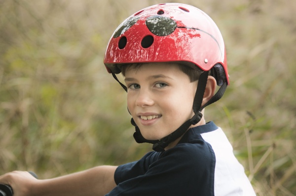 The Aviator helmet - close up 2 - Mini Hornit LIDS.jpg