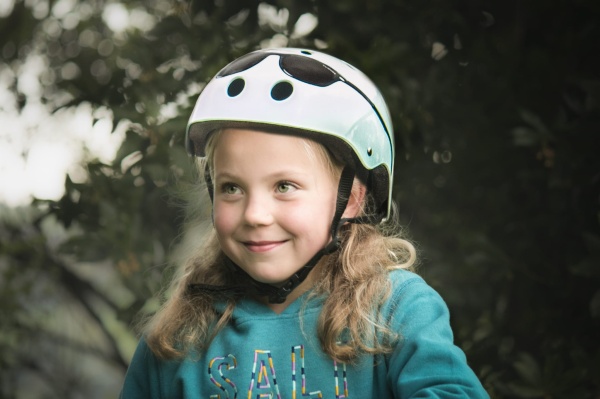 The Wayfarer helmet - close up 2 - Mini Hornit LIDS.jpg