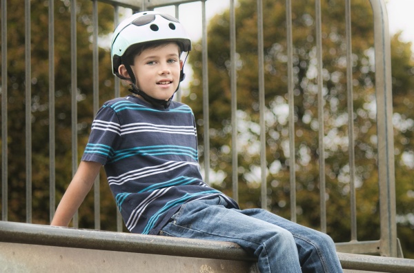 The Wayfarer helmet - skate park - Mini Hornit LIDS.jpg