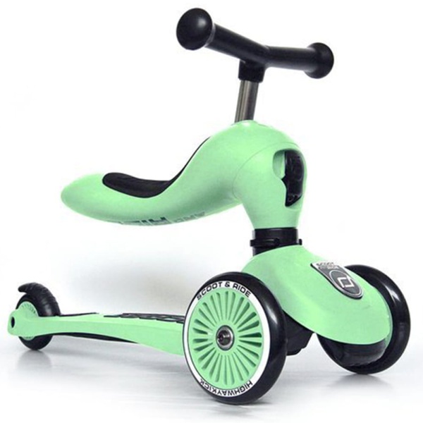 jeździk hulajnoga trójkołowa Scoot And Ride Highwaykick 1+ Kiwi widok jeździka