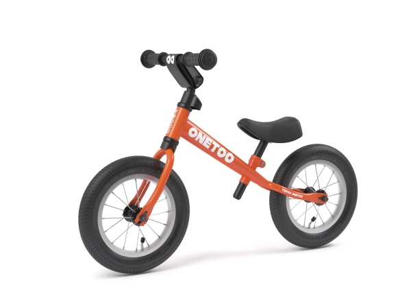 ONETOO_withoutbrake_redorange_threequarters_medium.jpg