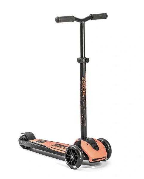 ScootAndRide Highwaykick 5 LED Hulajnoga trójkołowa balansowa ze świecącymi kółkami 5 Plus Peach