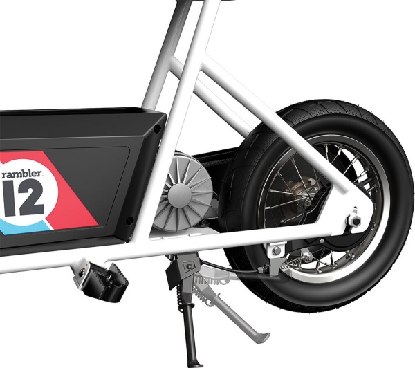 razor motocykl elektryczny rambler 12 retro widok tylnego koła i silnika