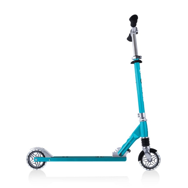 hulajnoga Globber Flow Element Comfort Lights Aqua widok od prawej