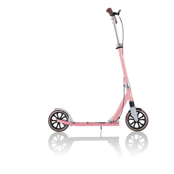 pol_pl_Hulajnoga-2-kolowa-Globber-NL-205-Deluxe-Pastel-Pink-685-210-16095_5.jpg