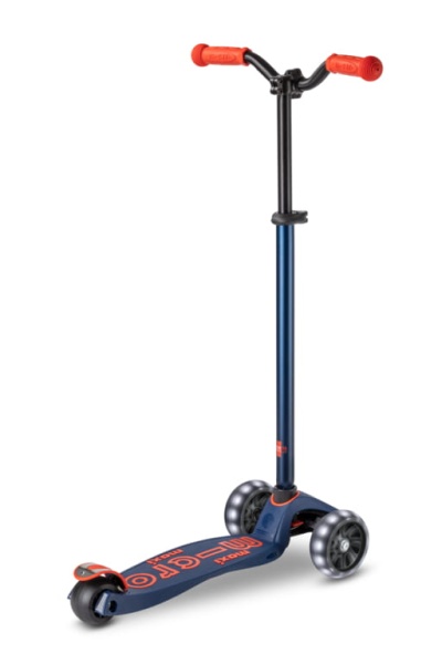 hulajnoga Maxi Micro Deluxe PRO LED Navy Red widok od tyłu z podniesioną kierownicą
