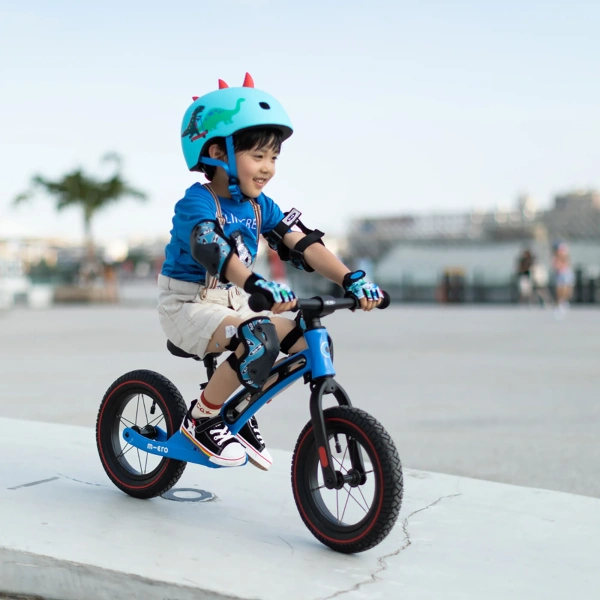 Rowerek biegowy dla dzieci od 2 do 5 lat Micro Balance Bike Deluxe Blue