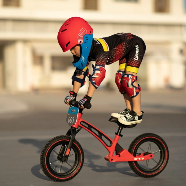 Rowerek biegowy dla dzieci od 2 do 5 lat Micro Balance Bike Deluxe Red