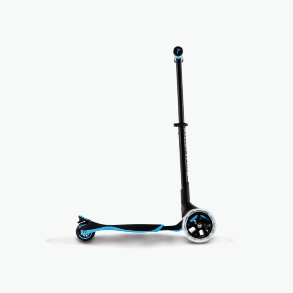 smarTrike Hulajnoga 3w1 Xtend Scooter Blue widok od boku