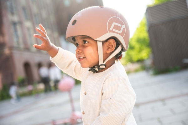 pol_pl_SCOOTANDRIDE-Kask-XXS-S-dla-dzieci-1-5-lat-Mocha-13658_4.jpg