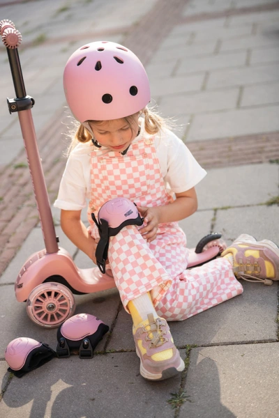 pol_pl_SCOOTANDRIDE-Highwaykick-3S-Hulajnoga-z-systemem-sterowania-2w1-i-kolkami-LED-skladana-3-Rose-14088_23.jpg