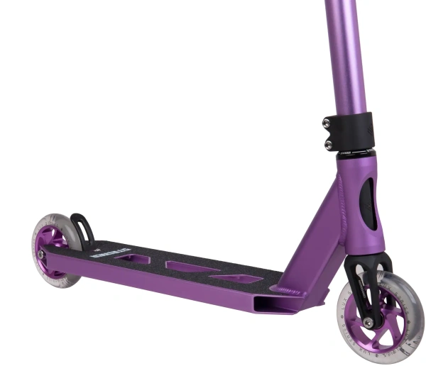 striker-lux-pro-scooter-87.webp
