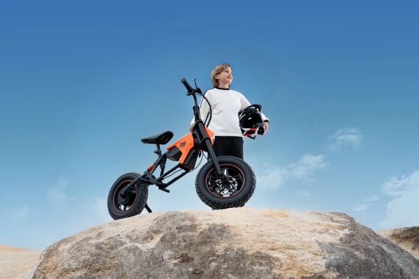 motocykl-elektryczny-r8-pomaranczowy_29352_6.jpg