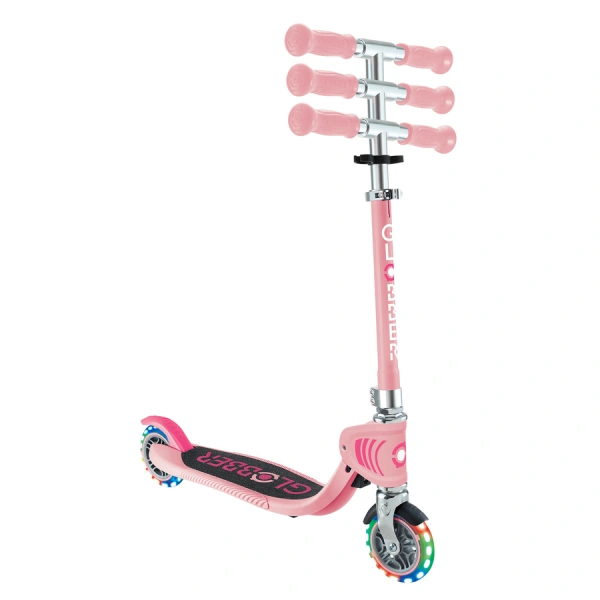 pol_pl_Hulajnoga-FLOW-FOLDABLE-JUNIOR-LIGHTS-Pastel-Pink-870-210-17652_7.jpg